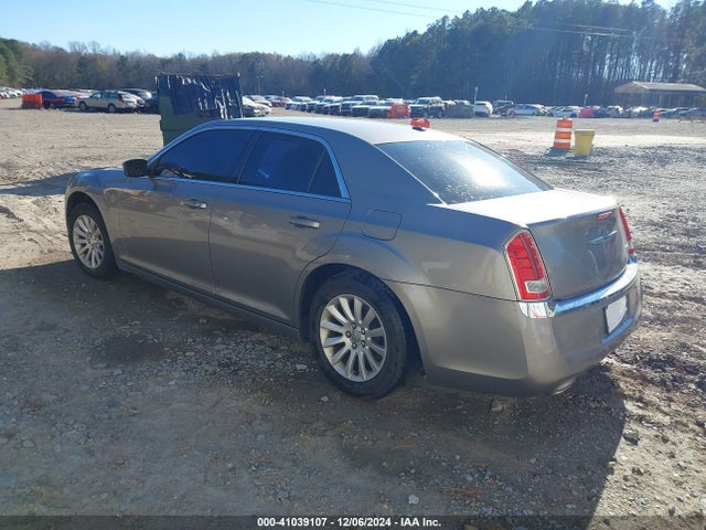 2C3CCAAG9EH181127 Chrysler 300