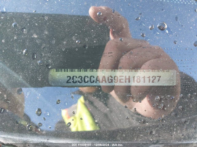 2C3CCAAG9EH181127 Chrysler 300