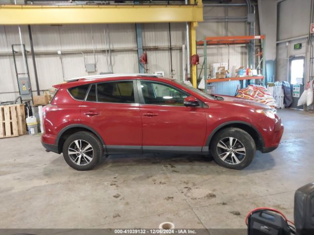2T3WFREV1GW270863 Toyota Rav4 Xle