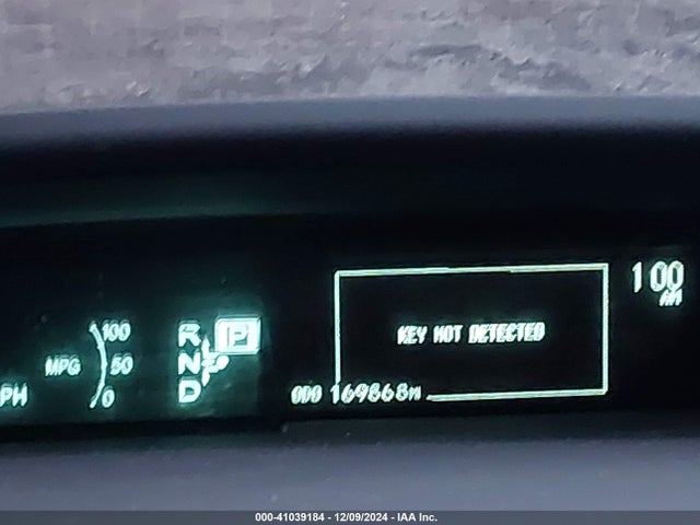 Toyota Prius Two 2015 JTDKN3DU2F0407030 Image 15
