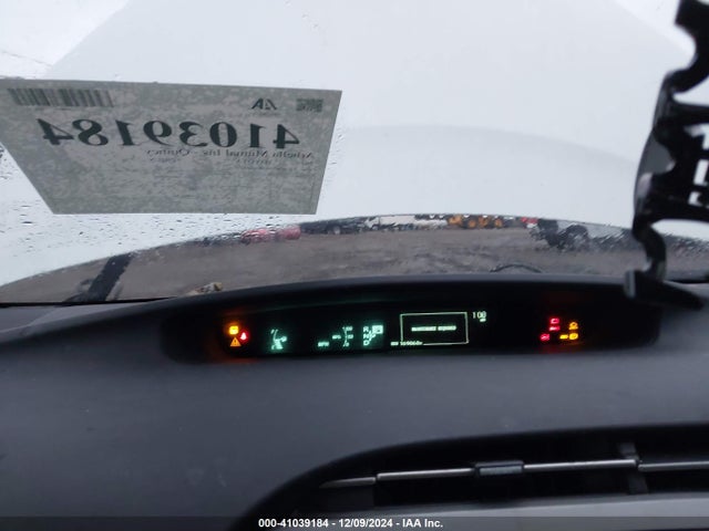 Toyota Prius Two 2015 JTDKN3DU2F0407030 Image 7