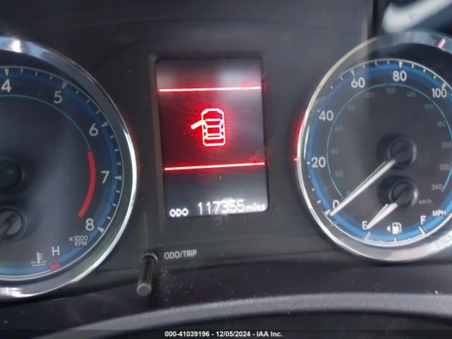 2T1BURHE8HC817784 Toyota COROLLA LE