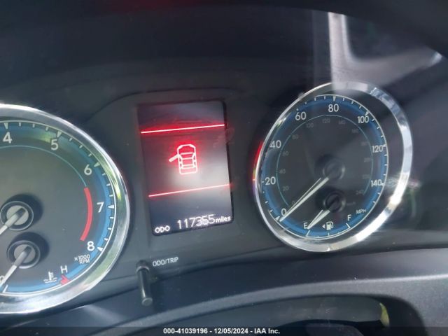 2T1BURHE8HC817784 Toyota COROLLA LE