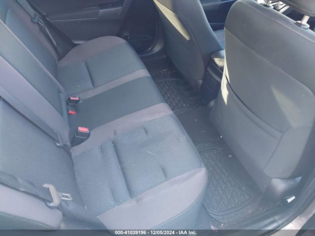2T1BURHE8HC817784 Toyota COROLLA LE