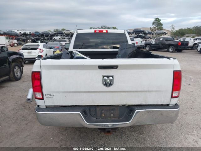 3C6JR6DG3JG122702 RAM 1500 Tradesman  4x2 8' Box