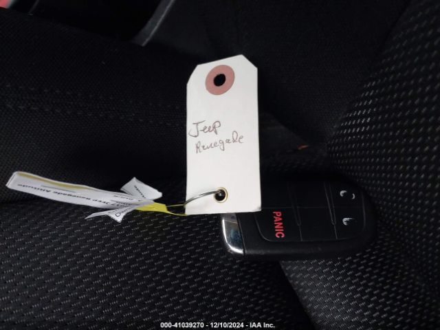 ZACCJBBB4HPF33611 Jeep Renegade Latitude 4x4