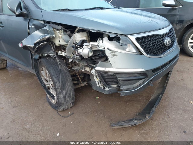 KNDPBCAC5E7588138 KIA Sportage Lx