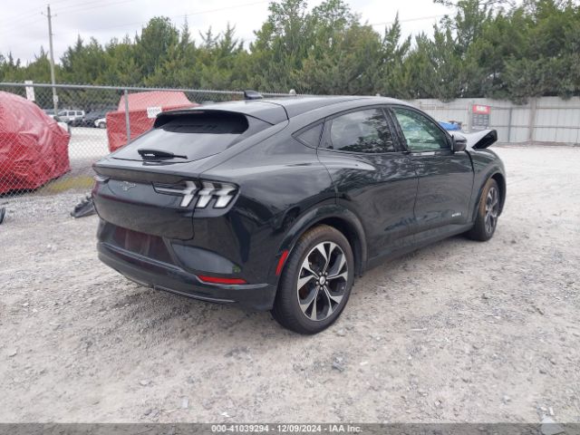 3FMTK3SUXPMA97283 Ford Mustang Mach-e Premium