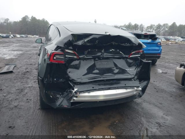 7SAYGDEE7NF392786 Tesla Model Y Long Range Dual Motor All-wheel Drive