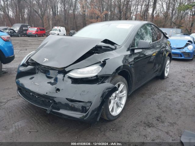 7SAYGDEE7NF392786 Tesla Model Y Long Range Dual Motor All-wheel Drive