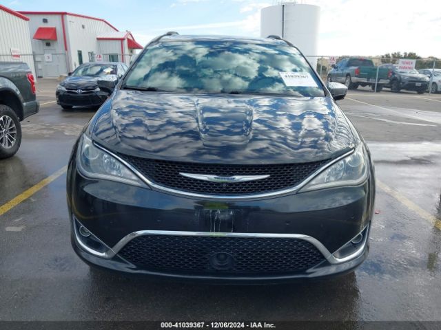 2C4RC1GG7HR647584 Chrysler Pacifica Limited