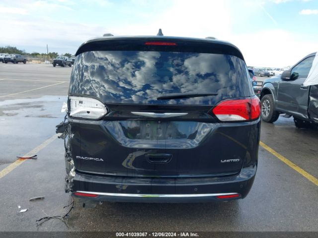 2C4RC1GG7HR647584 Chrysler Pacifica Limited