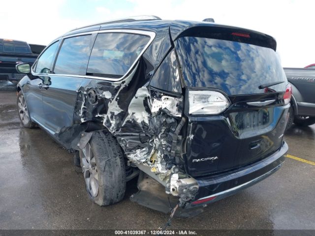 2C4RC1GG7HR647584 Chrysler Pacifica Limited