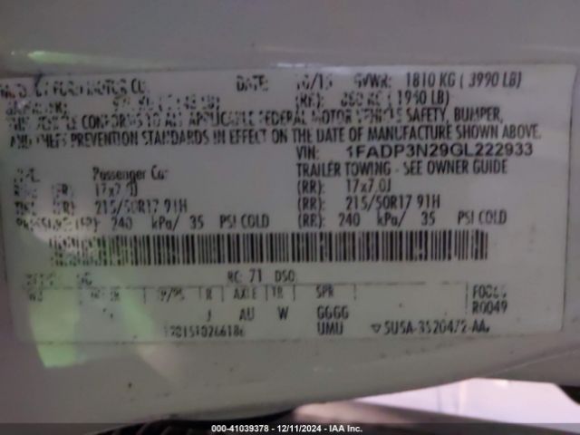 1FADP3N29GL222933 Ford Focus Titanium