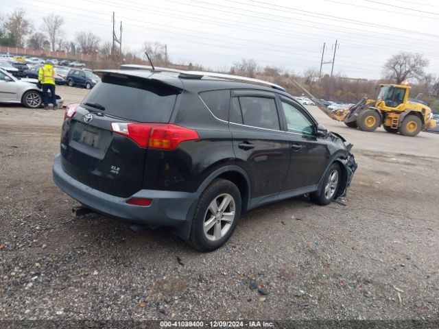 2T3RFREVXEW188155 Toyota Rav4 Xle