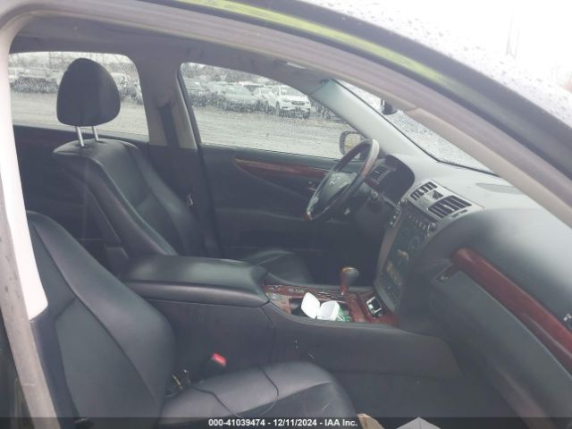 2011 LEXUS LS 460 JTHBL5EF3B5106795 Photo 4