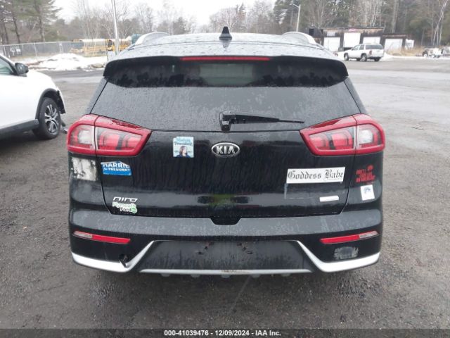 KNDCB3LC4H5037663 KIA NIRO LX