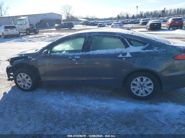 3FA6P0G70KR209594 Ford FUSION S