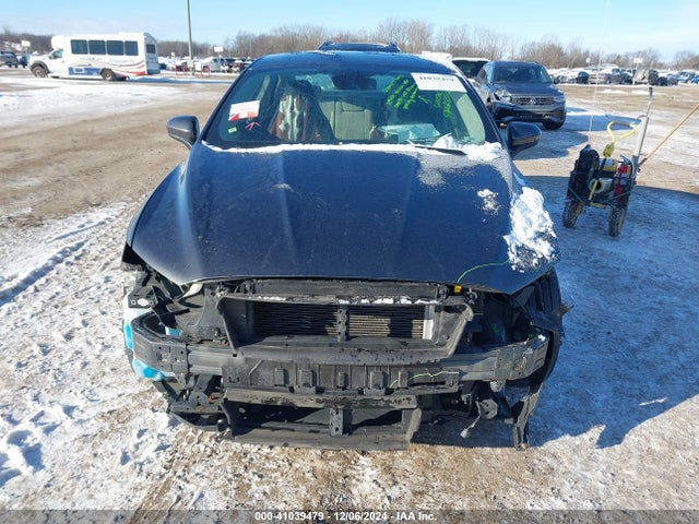 3FA6P0G70KR209594 Ford FUSION S