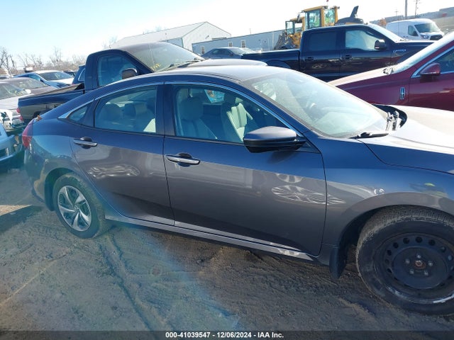 Honda Civic Lx 2019 2HGFC2F69KH510517 Image 13