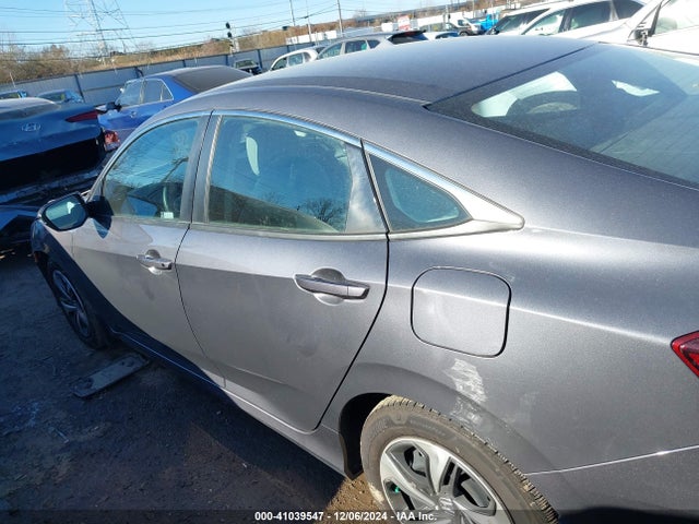 Honda Civic Lx 2019 2HGFC2F69KH510517 Image 14