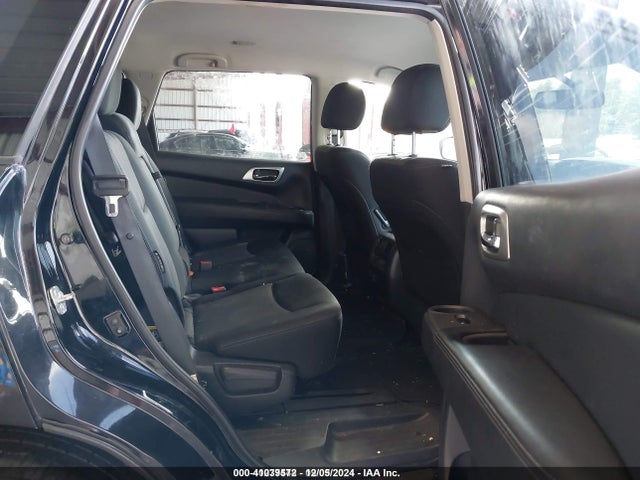 5N1DR2MM6JC664430 Nissan Pathfinder Sv