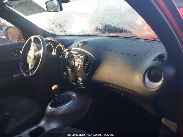 41039612 :رقم المزاد ، JN8AF5MR0BT009313 vin ، 2011 Nissan Juke Sv مزاد بيع