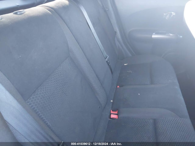 41039612 :رقم المزاد ، JN8AF5MR0BT009313 vin ، 2011 Nissan Juke Sv مزاد بيع