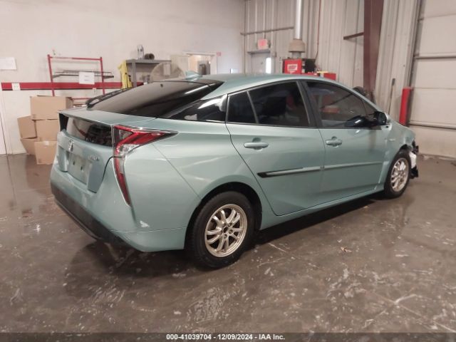 JTDKARFU7G3029413 Toyota Prius Four