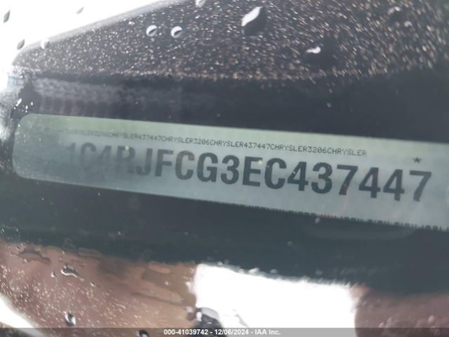 1C4RJFCG3EC437447 Jeep Grand Cherokee Overland