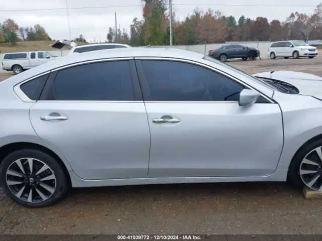 1N4AL3AP8JC110096 Nissan Altima 2.5 Sv