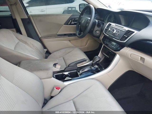 Honda ACCORD LX 2017 1HGCR2F33HA086587 Image 5