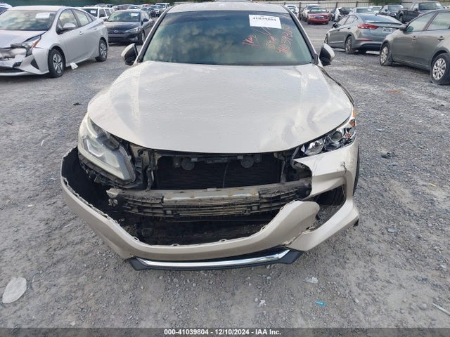 Honda ACCORD LX 2017 1HGCR2F33HA086587 Image 6