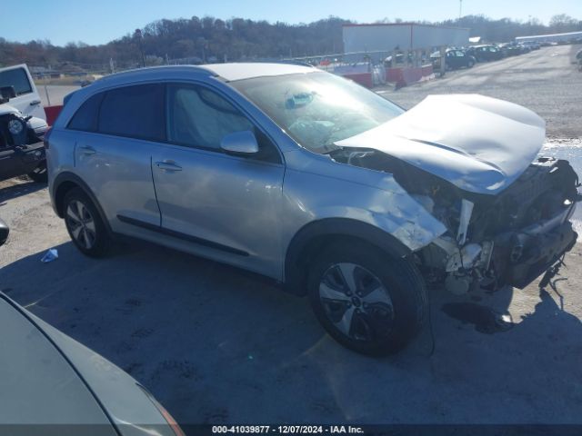 KNDCB3LC7H5084038 KIA NIRO LX