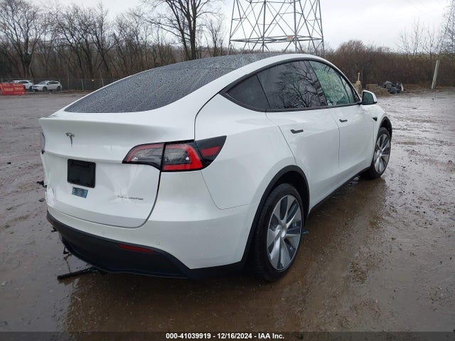2021 TESLA MODEL Y 5YJYGDEE1MF074948 Photo 3