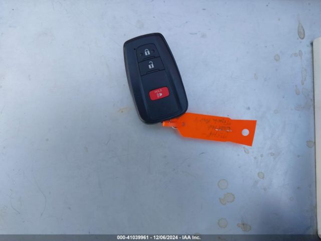 4T3RWRFV3RU133258 Toyota Rav4 Hybrid Xle