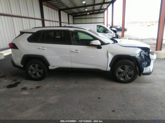 4T3RWRFV3RU133258 Toyota Rav4 Hybrid Xle