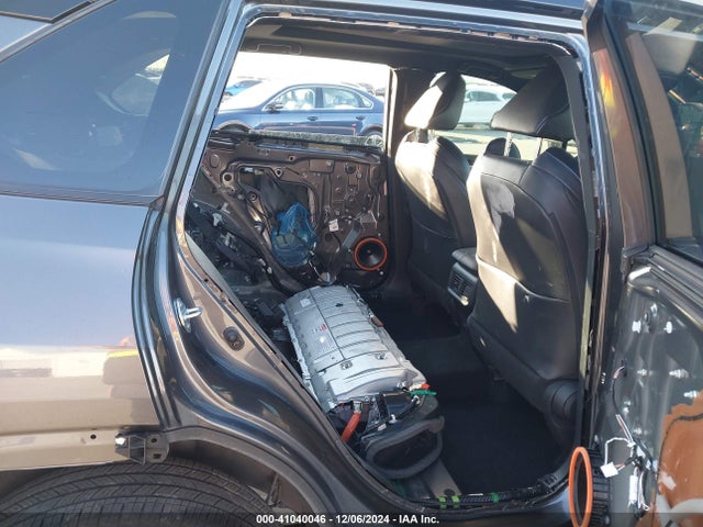 4T3E6RFV9RU141489 Toyota Rav4 Hybrid Xse