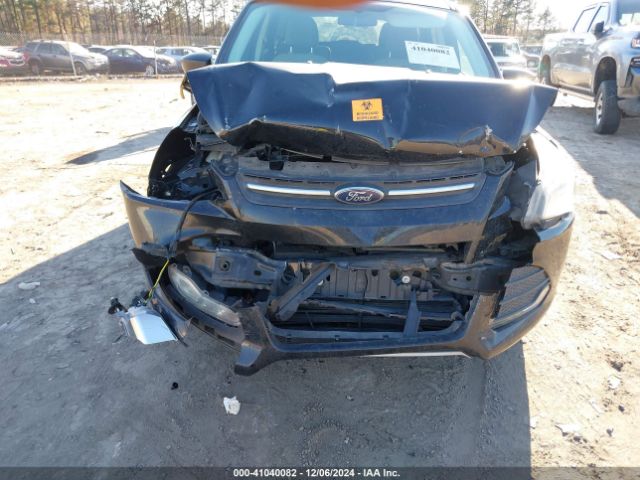 1FMCU9GX8GUC52098 Ford ESCAPE SE