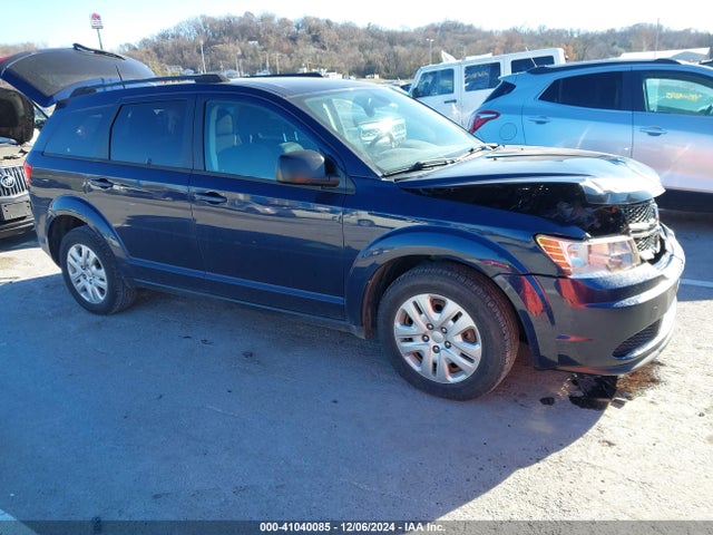 2018 3C4PDCAB4JT499037 main image