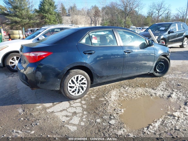 2T1BURHE1JC069580 Toyota COROLLA LE
