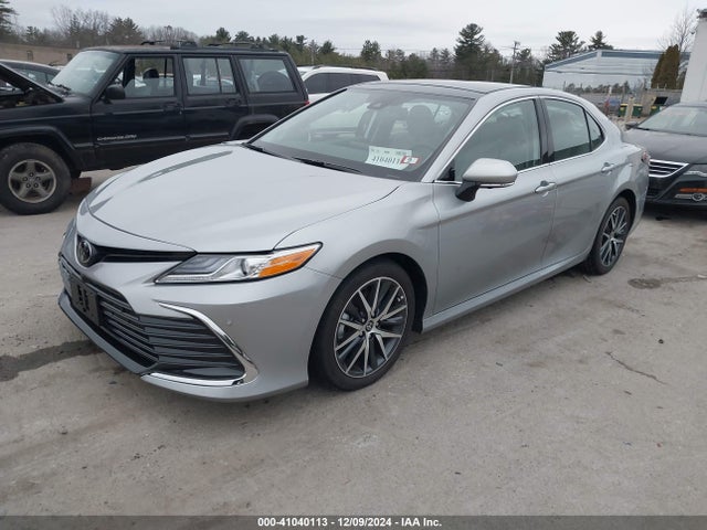 Toyota CAMRY XLE 2024 4T1F11BK9RU127424 Image 2