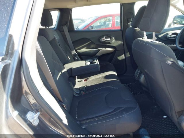 1C4PJMCS9HW602792 Jeep Cherokee Latitude 4x4
