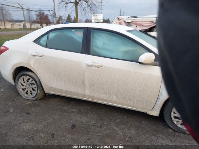 Toyota COROLLA LE 2017 2T1BURHE8HC917612 Image 13