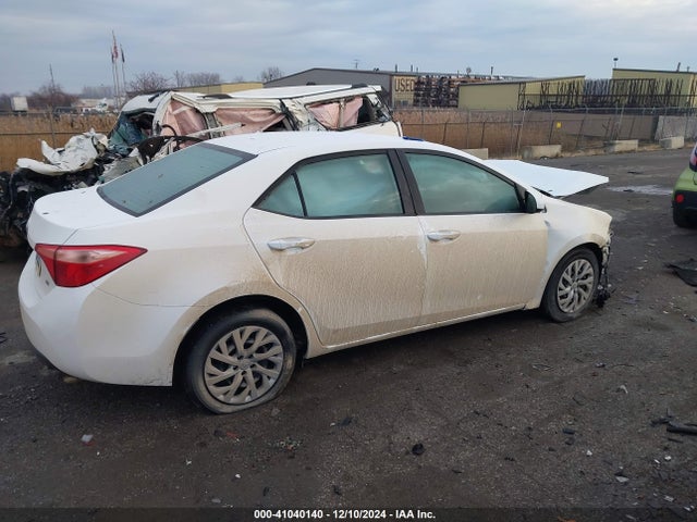 Toyota COROLLA LE 2017 2T1BURHE8HC917612 Image 4