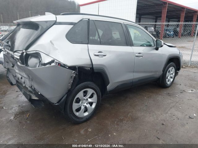 2T3G1RFV4MW219662 Toyota RAV4 LE