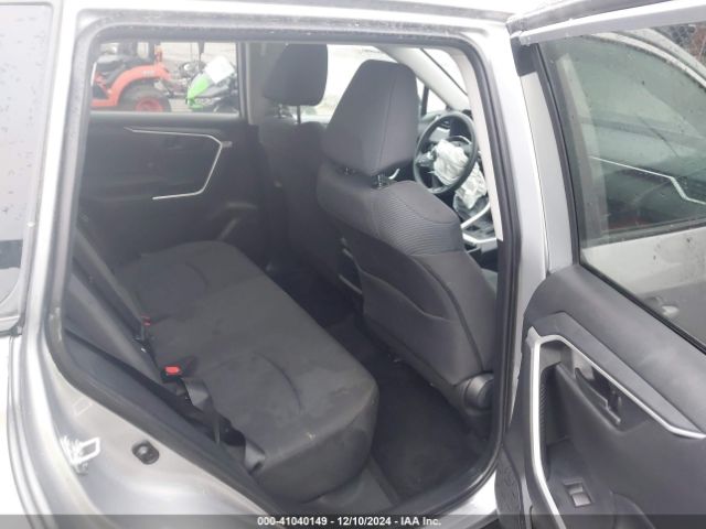 2T3G1RFV4MW219662 Toyota RAV4 LE