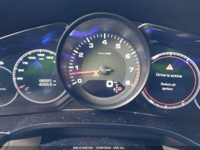 WP1AA2AY4KDA12700 Porsche Cayenne