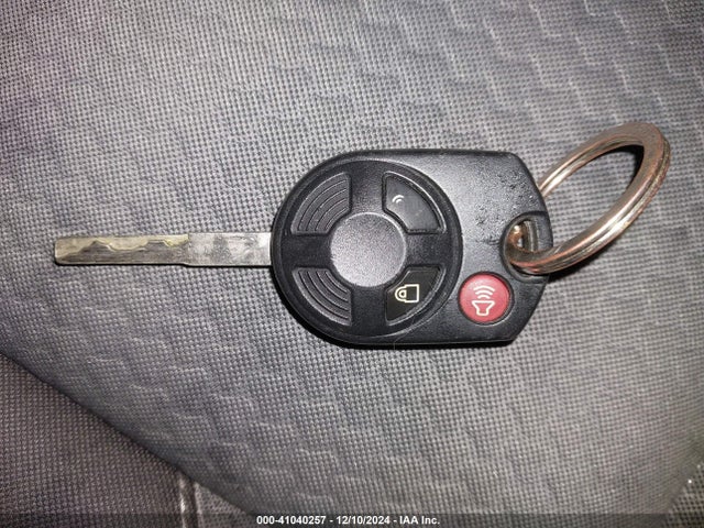 Ford ESCAPE SE 2018 1FMCU0GD7JUD54663 Image 11