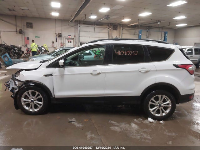 Ford ESCAPE SE 2018 1FMCU0GD7JUD54663 Image 15